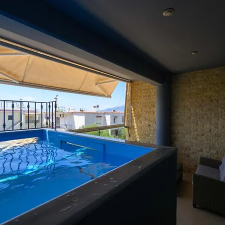 Appartamento Grand With Private Pools Kalamata