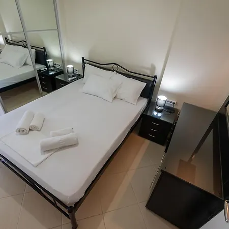 Grand With Private Pools *