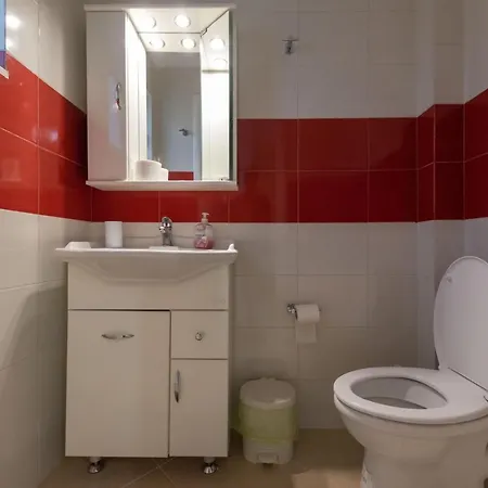 Grand With Private Pools Appartamento *