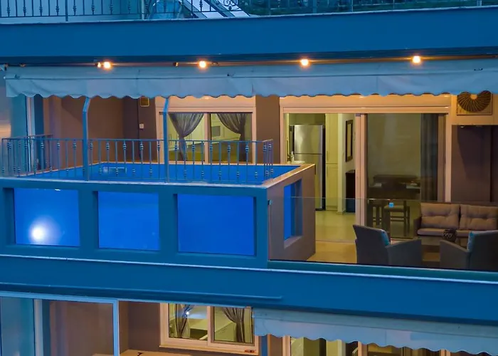 Grand With Private Pools *