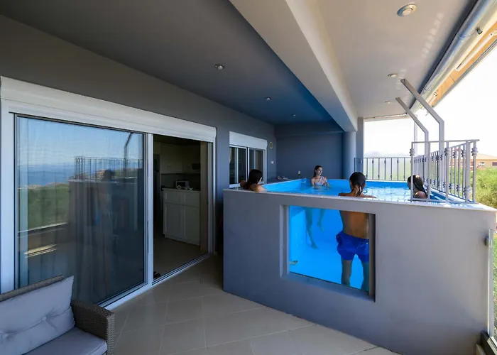 Grand With Private Pools *