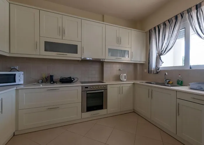 Grand With Private Pools *