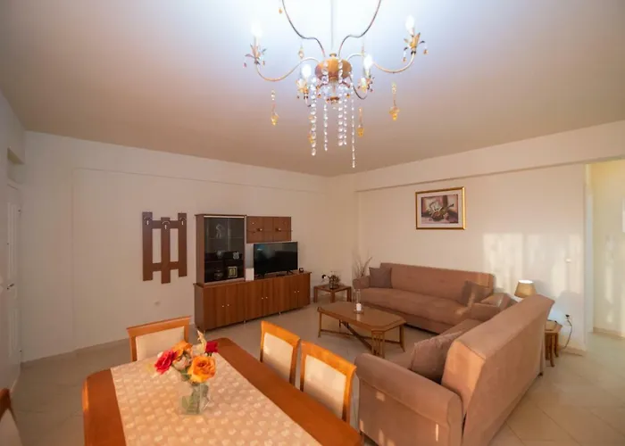 Grand With Private Pools * Calamata