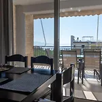 דירה Grand With Private Pools קלמאטה
