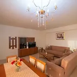 Grand With Private Pools * קלמאטה