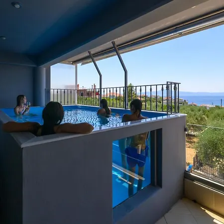 Grand Suites With Private Pools *