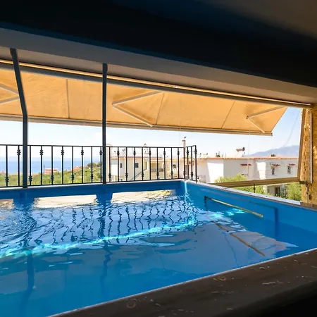 Apartment Grand Suites With Private Pools Kalamata