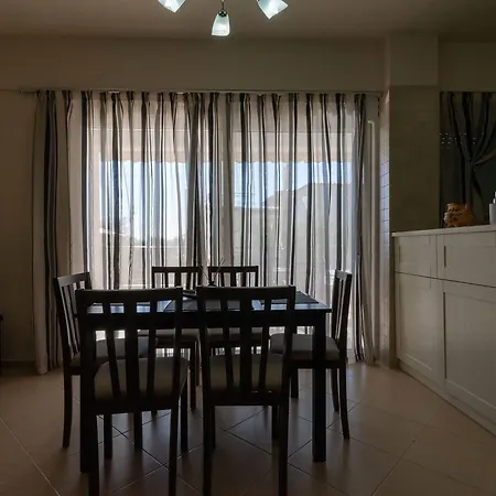 Grand With Private Pools Apartament