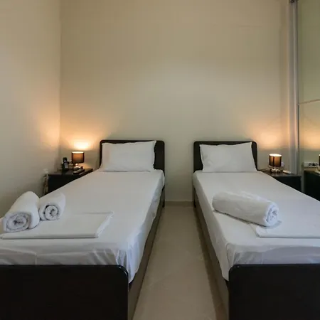 Διαμέρισμα Grand With Private Pools *