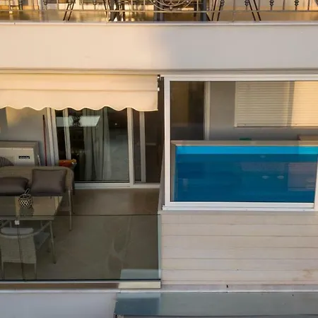 Apartament Grand With Private Pools