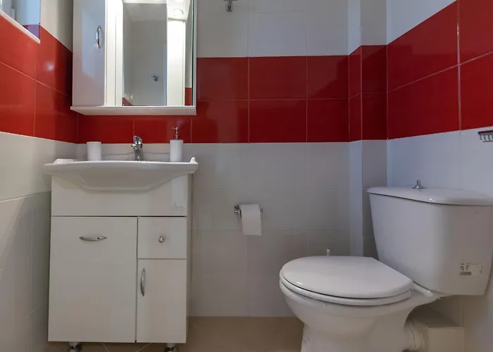 Grand With Private Pools Apartmán *