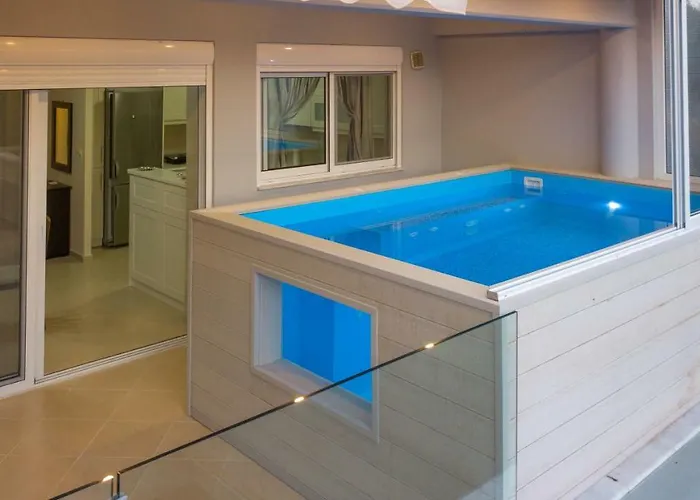 Grand With Private Pools Kalamata